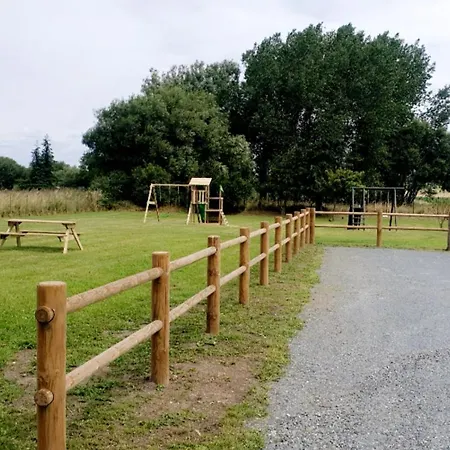 Dom wakacyjny Bord De Escapade Pirouaise L'oyat