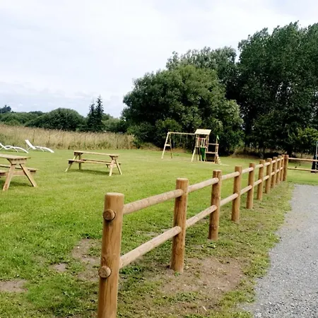 Hébergement de vacances Bord De Escapade Pirouaise L'oyat